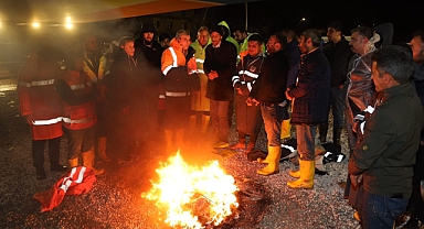 Başkan Beyazgül, sabahın ilk ışıklarına kadar sahadaki çalışmaları yönetti