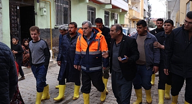 Başkan Beyazgül: Tüm sokaklar ve evler temizlenene kadar bize uyumak yok