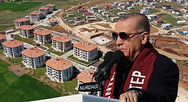 Cumhurbaşkanı Erdoğan afet konutlarının temelini attı