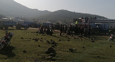 Depremden etkilenen hayvan üreticilerine destek!