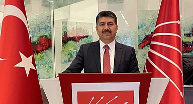 Gazeteci Celal Çiftçi, CHP'den aday adaylığı başvurusunu yaptı