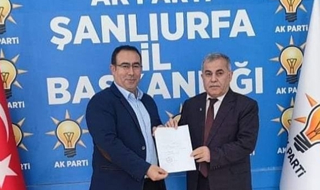 İş adamı Pakır, milletvekili aday adayı başvurusunu yaptı