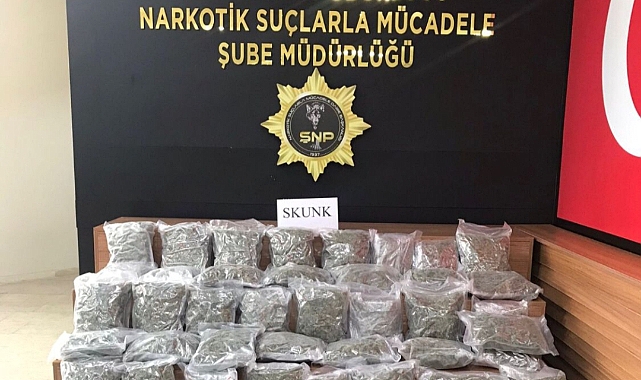 Urfa- Antep yolunda operasyon! Yüklü miktarda ele geçirildi