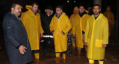 Urfa'da ekipler sel riskine karşı gece boyu teyakkuzdaydı