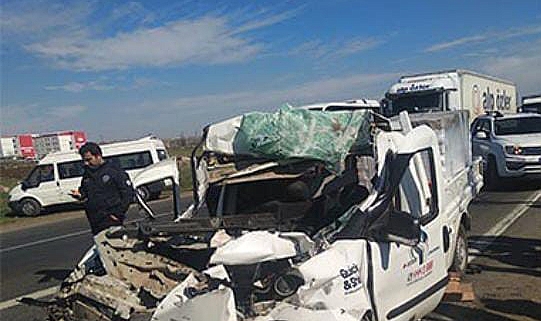 Urfa'da korkunç kaza! 1 ölü, 1 ağır yaralı