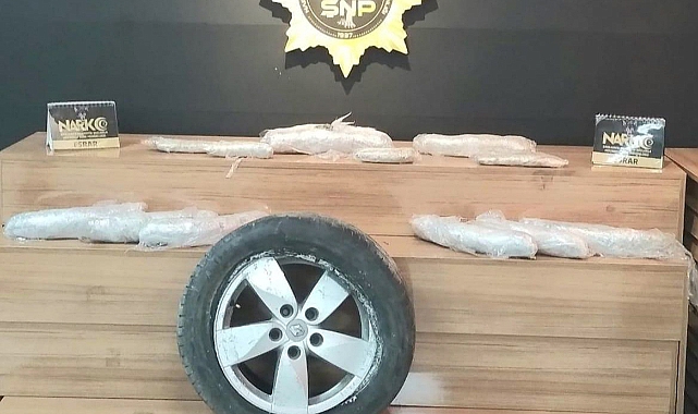 Urfa'da operasyon! Araçta paketler halinde ele geçirildi