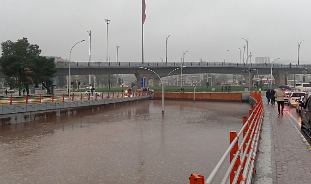 Urfa'da selin faturası ağır oldu! 4 ölü