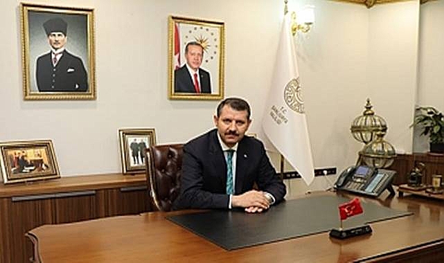 Vali Ayhan uyardı! Asılsız paylaşımlara inanmayın