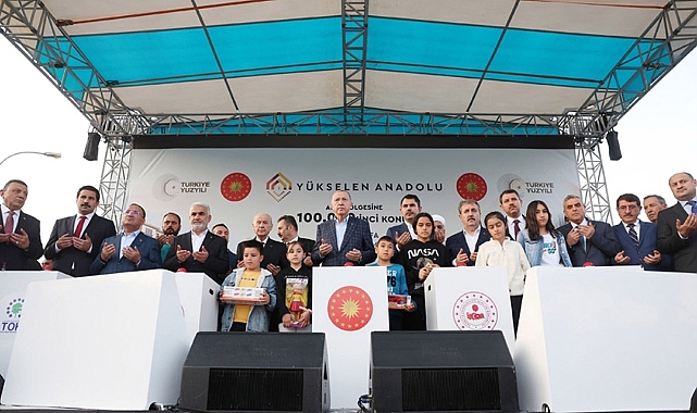 Cumhurbaşkanı, Urfa'da yapılacak olan konutların temel atma törenine katıldı