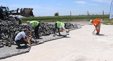 Haliliye Belediyesinden kırsalda yol çalışması