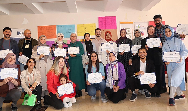 Harran Üniversitesi öğrencilerini farklı projelerle geleceğe hazırlıyor