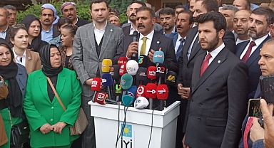 İYİ Parti Şanlıurfa'da gövde gösterisi yaptı