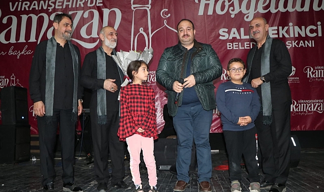 Viranşehir'de Ramazan Rüzgârı Grup Tillo ile esti