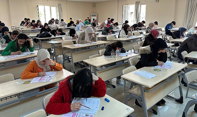 Yabancı uyruklu öğrencilere HARRAN YÖS-1 Sınavı gerçekleştirildi
