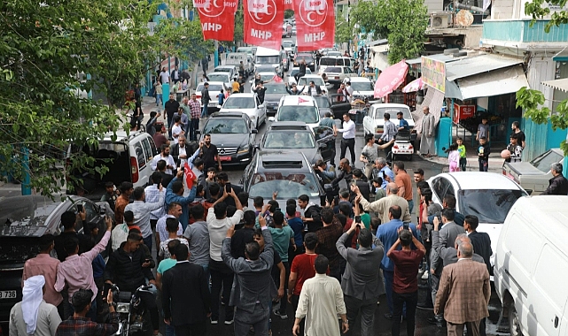 Akçakale’de bir aşiret MHP’ye katıldı