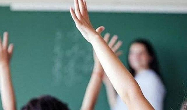 Bakan açıkladı! Eğitime bir gün ara 