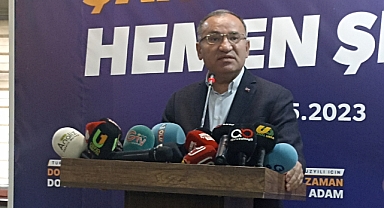 Bakan Bozdağ, açıklamalarda bulunuyor