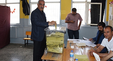 Başkan Bayık oyunu kullandı