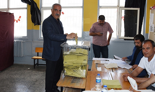 Başkan Bayık oyunu kullandı