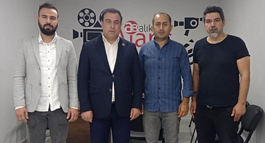 Başkan Sedat Kayaokay ve Eğitimci Murat Çekici'den Ajans Balıklıgöl'e ziyaret