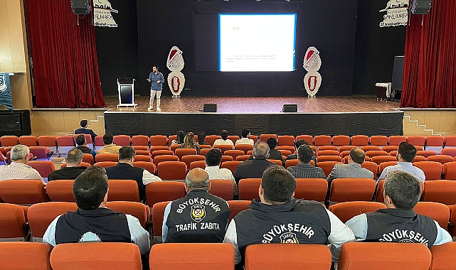 Büyükşehir’den ‘Etik Haftası’ kapsamında personellere seminer