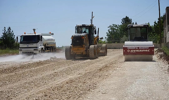 Çamlıyayla'ya yeni yollar kazandırılıyor