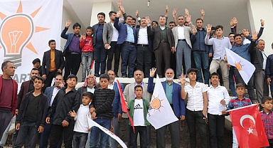 Cevheri seçim çalışmalarını Harran’da sürdürüyor