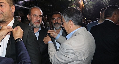 CHP ve İYİ Parti'den Ak Parti'ye geçtiler