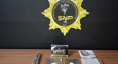 Cinayet suçundan aranan şahıslar uyuşturucu ile yakalandı 