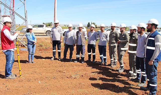 Dicle Elektrik saha çalışanlarına İSG denetimi gerçekleştirdi