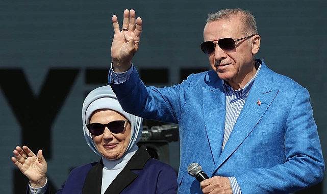 Erdoğan, kamu işçilerine zam için salıyı işaret etti