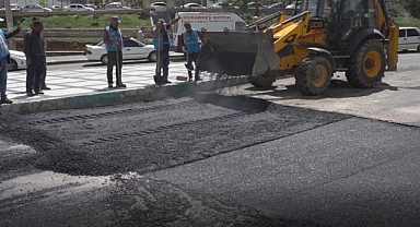 Haliliye'de sıcak asfalt çalışması 