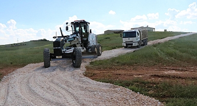 Haliliye’de yol çalışmaları hummalı bir şekilde devam ediyor