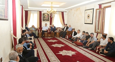 Önen, kırsal mahallelerde vatandaşlarla bir araya geldi 