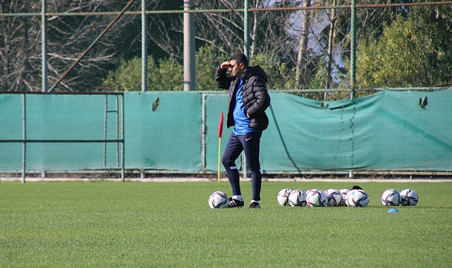 Serdar Bozkurt, Giray Küçük'ü yerden yere vurdu