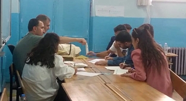 Türkiye geneli oy verme işlemi son erdi! Oy sayımı başladı