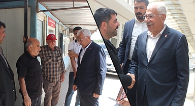 YRP adayları buğday pazarını ziyaret etti