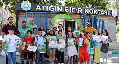 Atığını getiren öğrencilere karne Hediyeleri Haliliye Belediyesinden