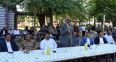 Başkan Bayık, vatandaşlarla bayramlaştı