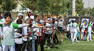Büyükşehir’den okçuluk turnuvası