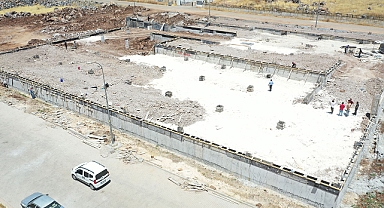 Doğukent’te modern semt pazarı yükseliyor