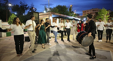 Eyyübiye Belediyesi’nden üniversite adaylarına moral gecesi