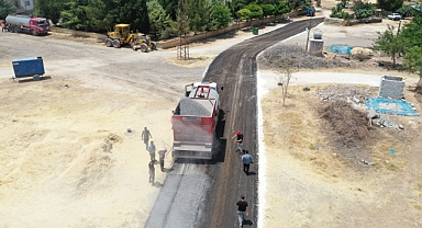 Karaköprü kırsalında yollar asfaltla yenileniyor