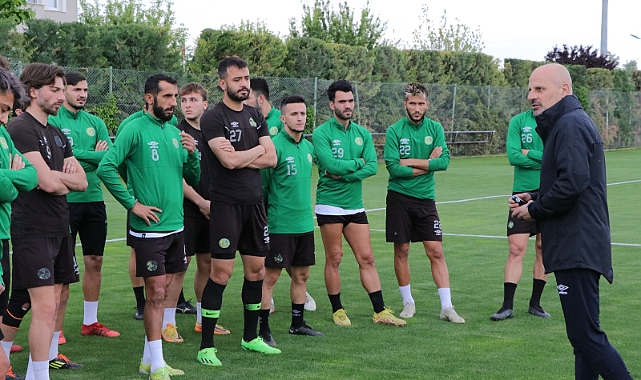 Sarı yeşilliler işi sıkı tutuyor!