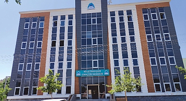 Süleymanşah Gençlik Merkezi’nde son hazırlıklar