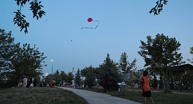 Uçurtma şenliği renkli görüntülere sahne oldu 
