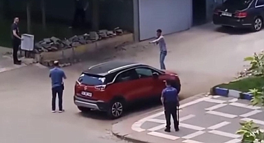 Urfa’da bir şahıs boynuna dayadığı bıçakla hayatına son vermek istedi