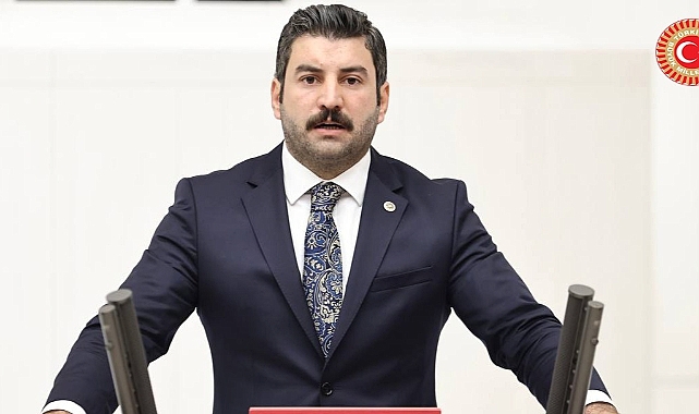 Vekil Eyyüpoğlu'dan  Kurban Bayramı mesajı!