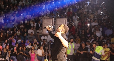 Viranşehir'de öğrenciler sınav öncesi stres attı 