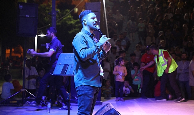 Viranşehir'de YKS öncesi öğrencilere moral gecesi